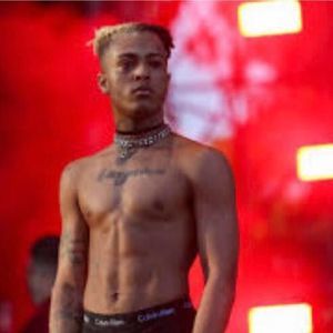 Meet your Posher, Chanel